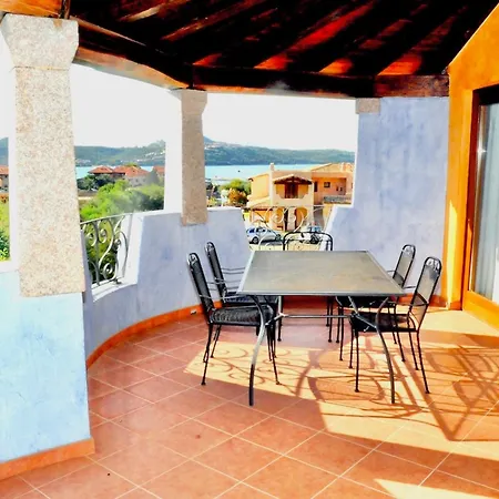 Isa-residence With Private In Marinella