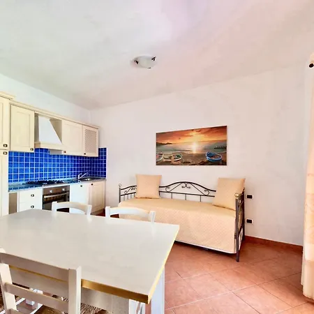 Isa-residence With Private In Marinella *