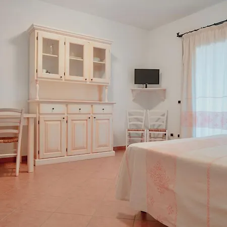 Isa-marina With Private In Apart Otel Marinella (Sardinia)